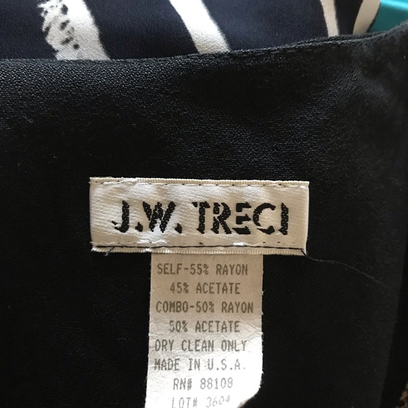 J.W Treci 1Pc Snake Skin Print Blouse - Picture 8 of 8